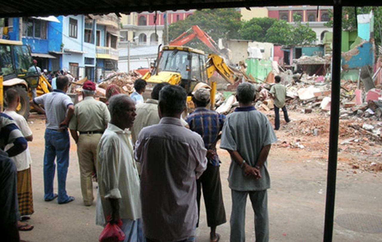 Bulldozer destroying homes Bulldozer destroying homes